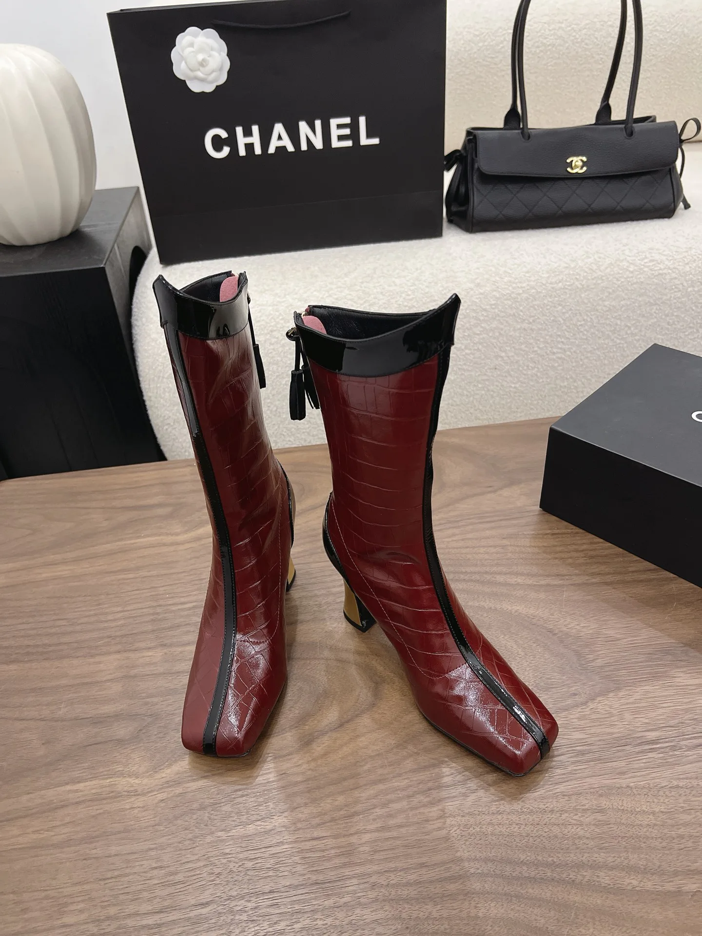 Women's Boots CHANEL 17599945