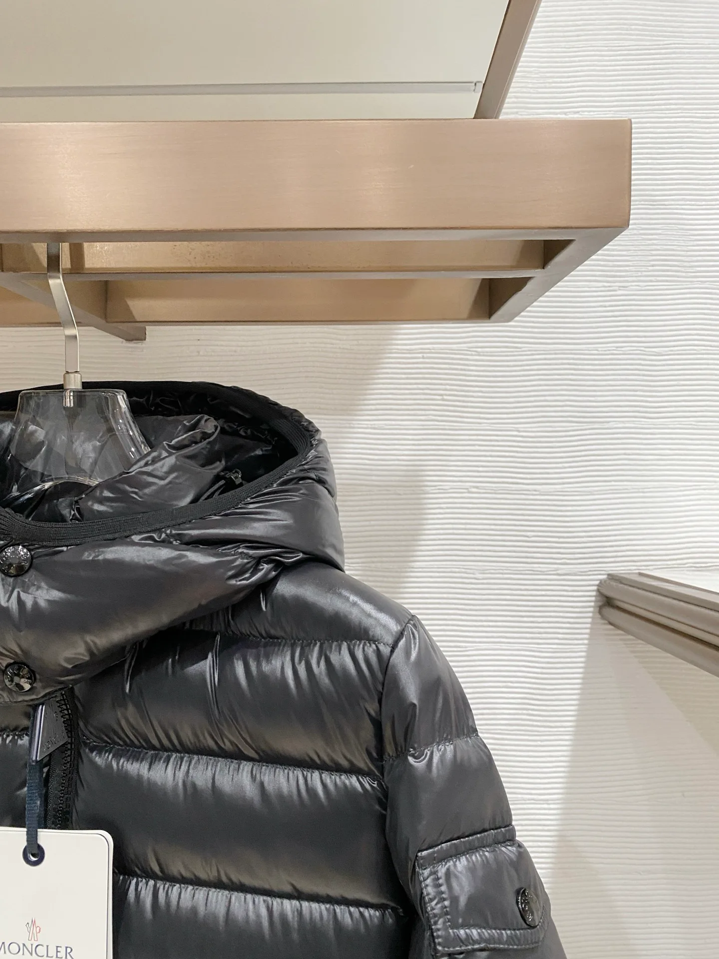 Women's Jackets And Down Jackets MONCLER 17896861