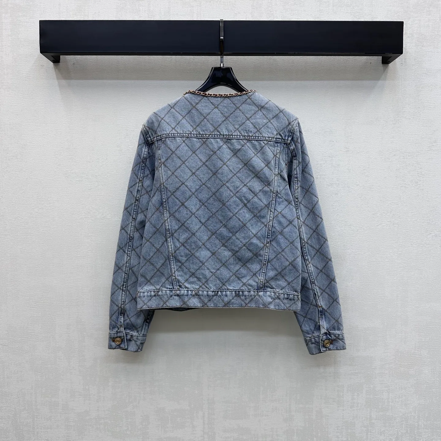 Women's Jackets And Down Jackets CHANEL 17612748