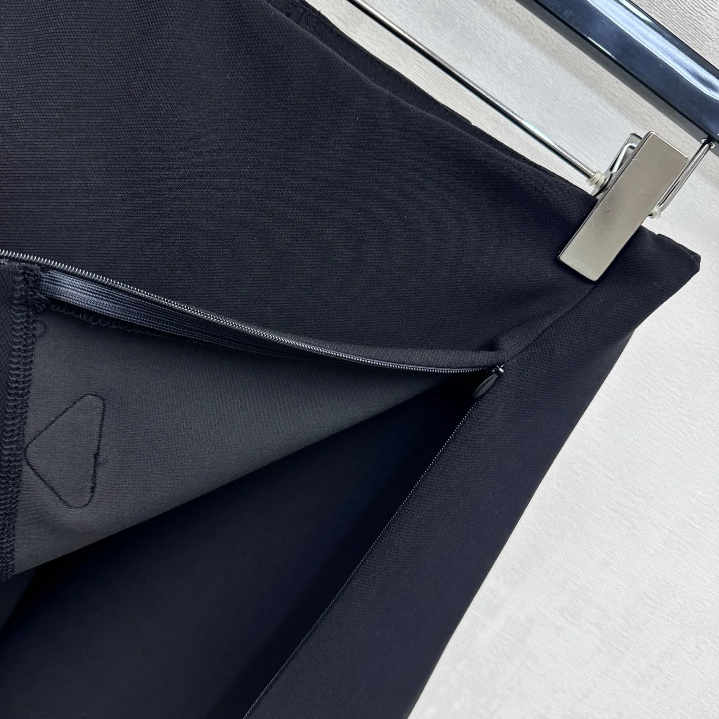 Women's Trousers PRADA 17877555
