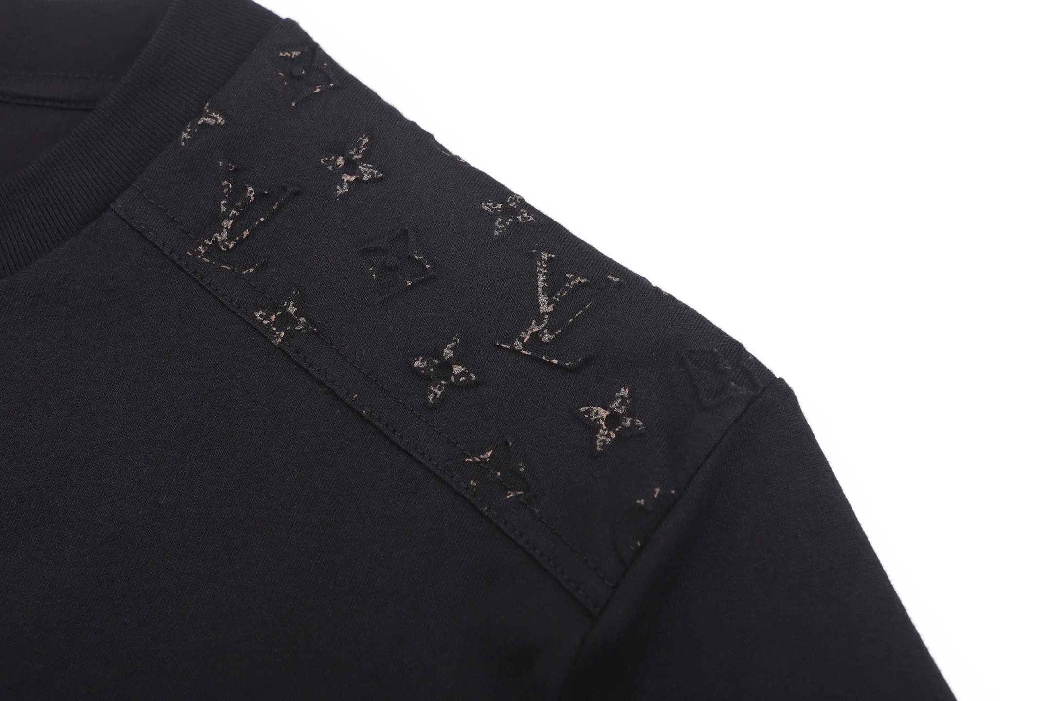 Men's T-Shirts LOUIS VUITTON 18284754