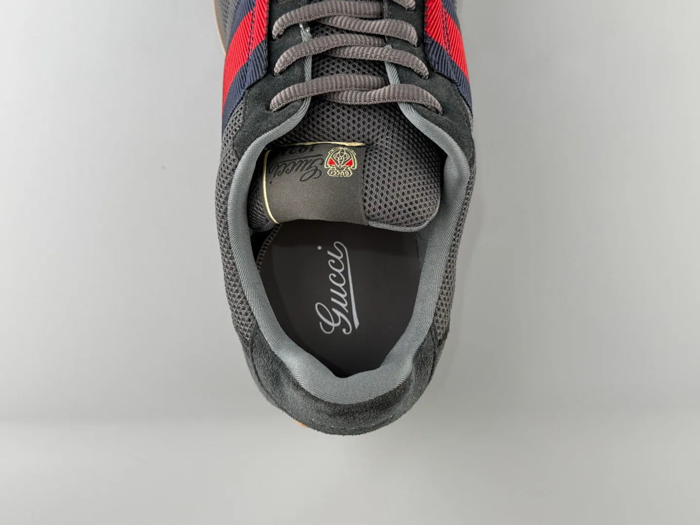 Women's Sneakers GUCCI 18552270
