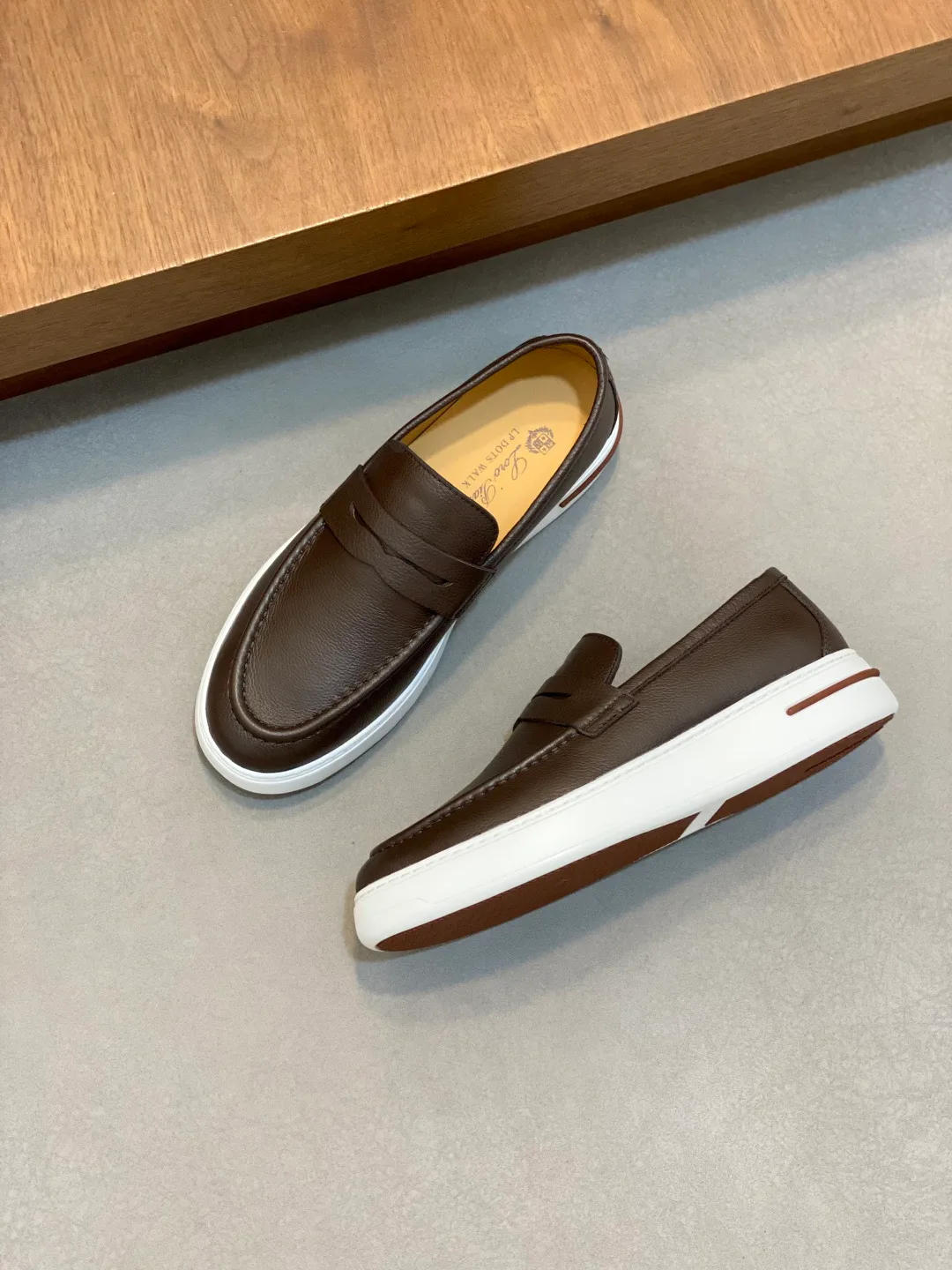 Men's Loafers And Dress Shoes LORO PIANA 18079010