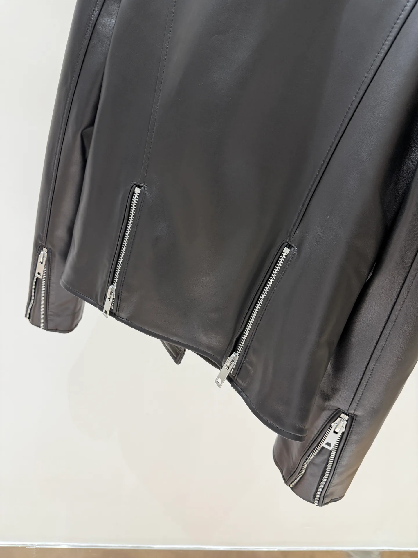 Women's Leather Jackets And Sheepskin Coats JIL SANDER 18082998