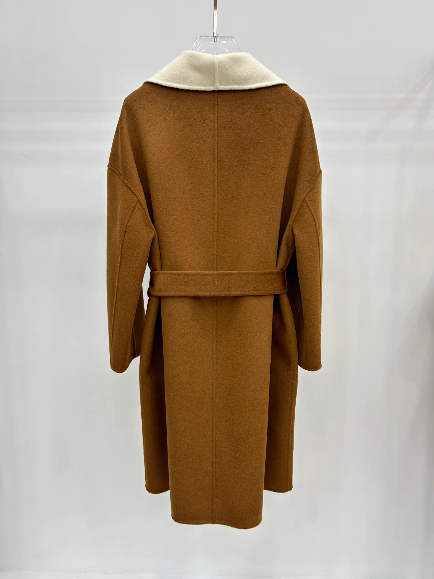Women's Coats LORO PIANA 18399769