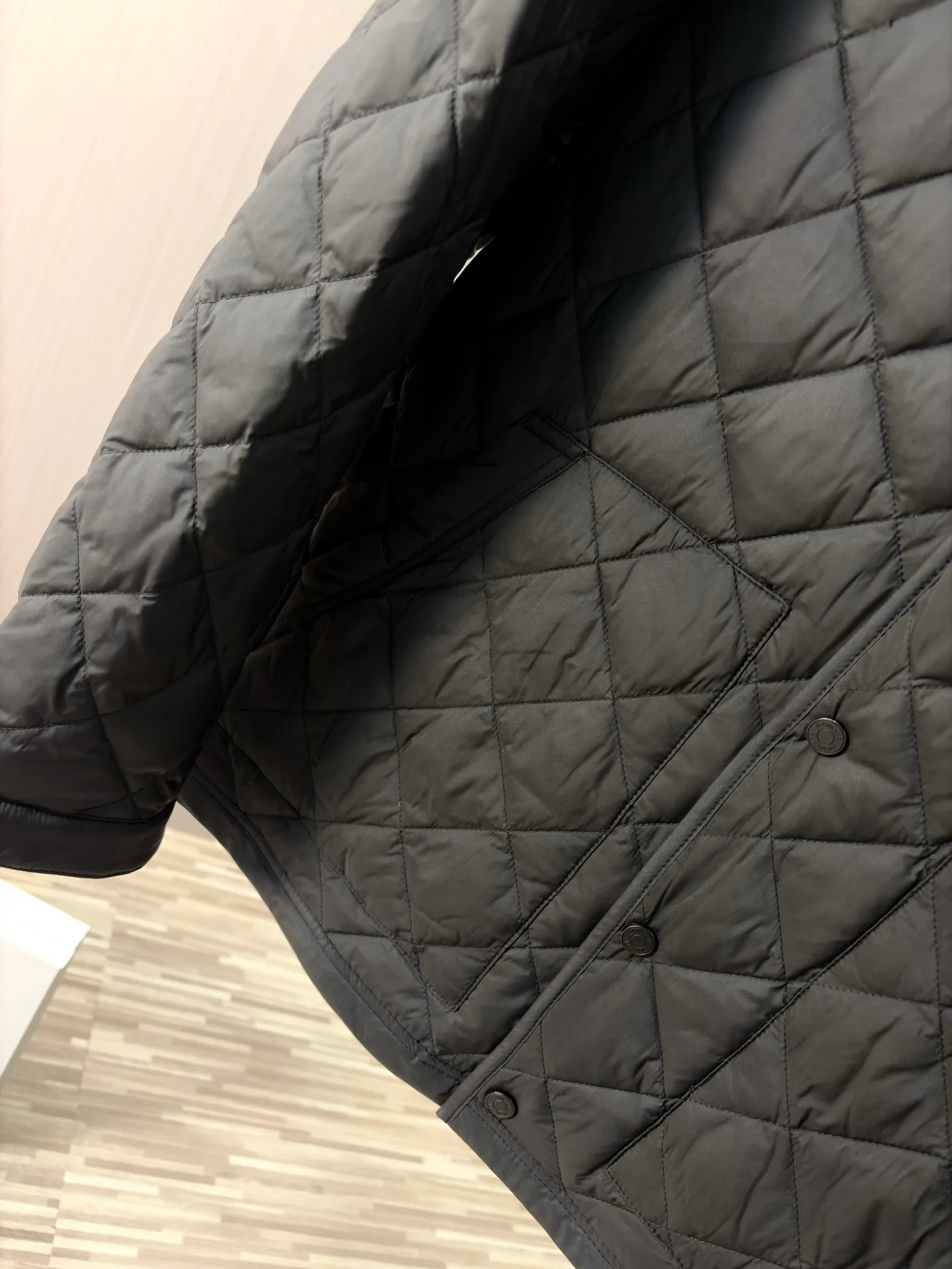 Women's Jackets And Down Jackets MONCLER 17944003