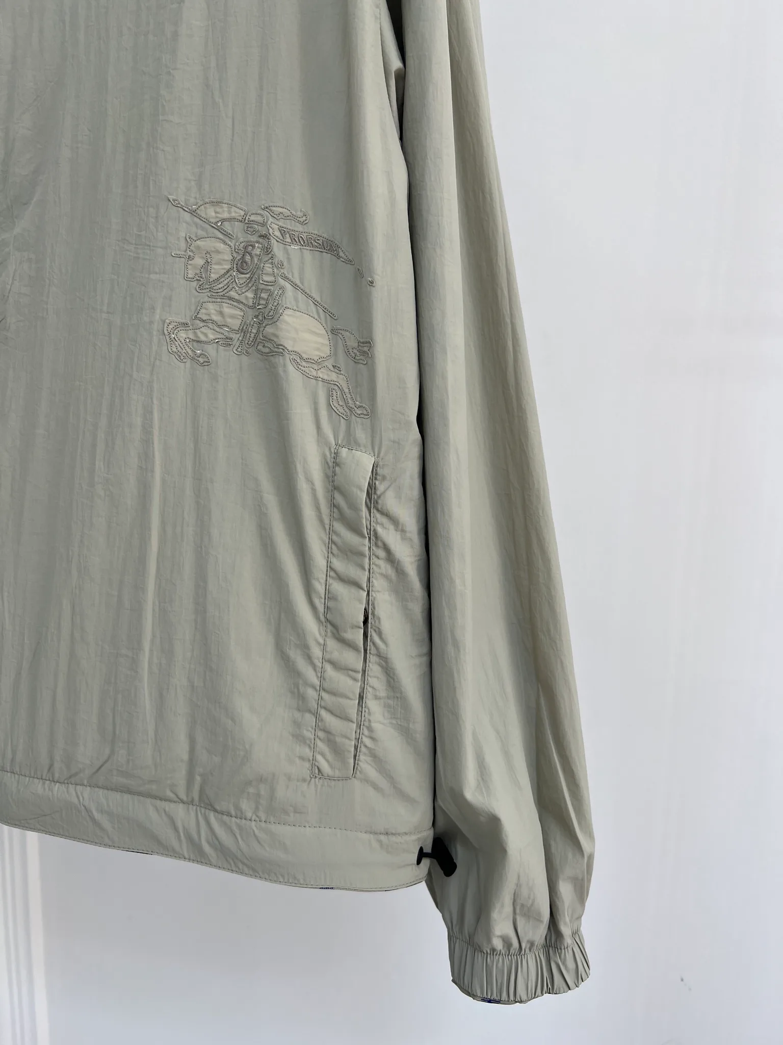 Women's Jackets And Down Jackets BURBERRY 18415771
