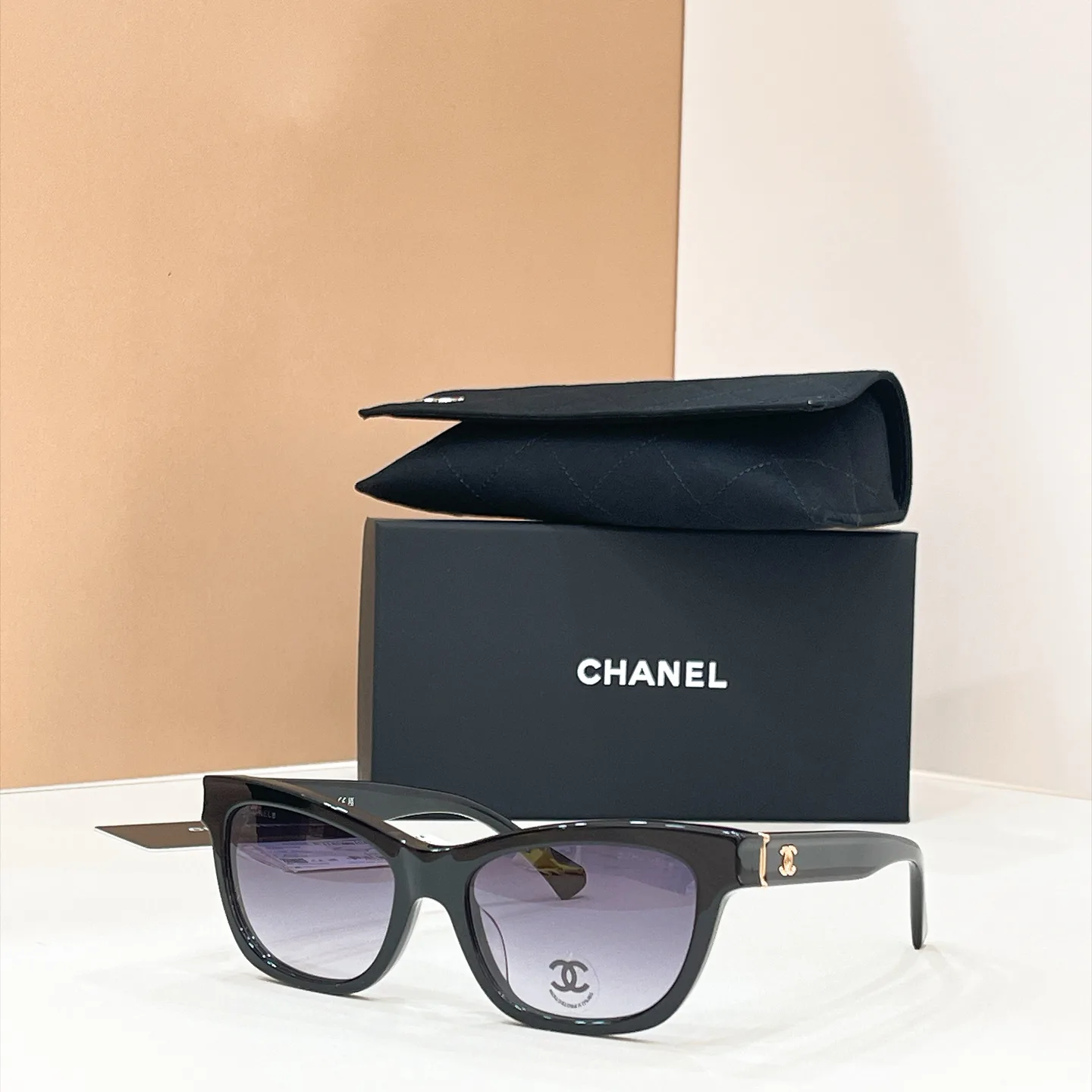 Glasses CHANEL 17992512