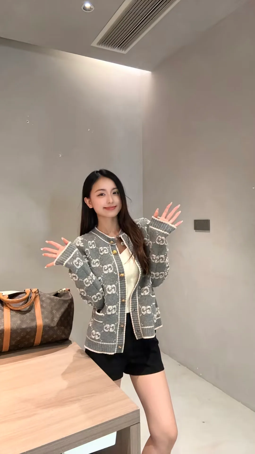 Women's Jumpers And Sweaters GUCCI 18380332