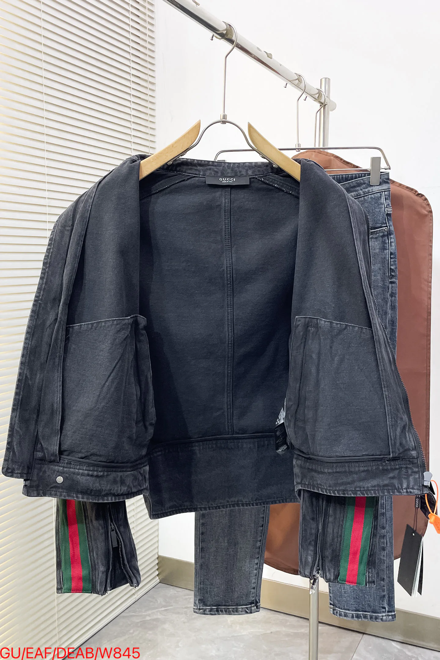 Куртки И Пуховики Мужские Gucci 18645052