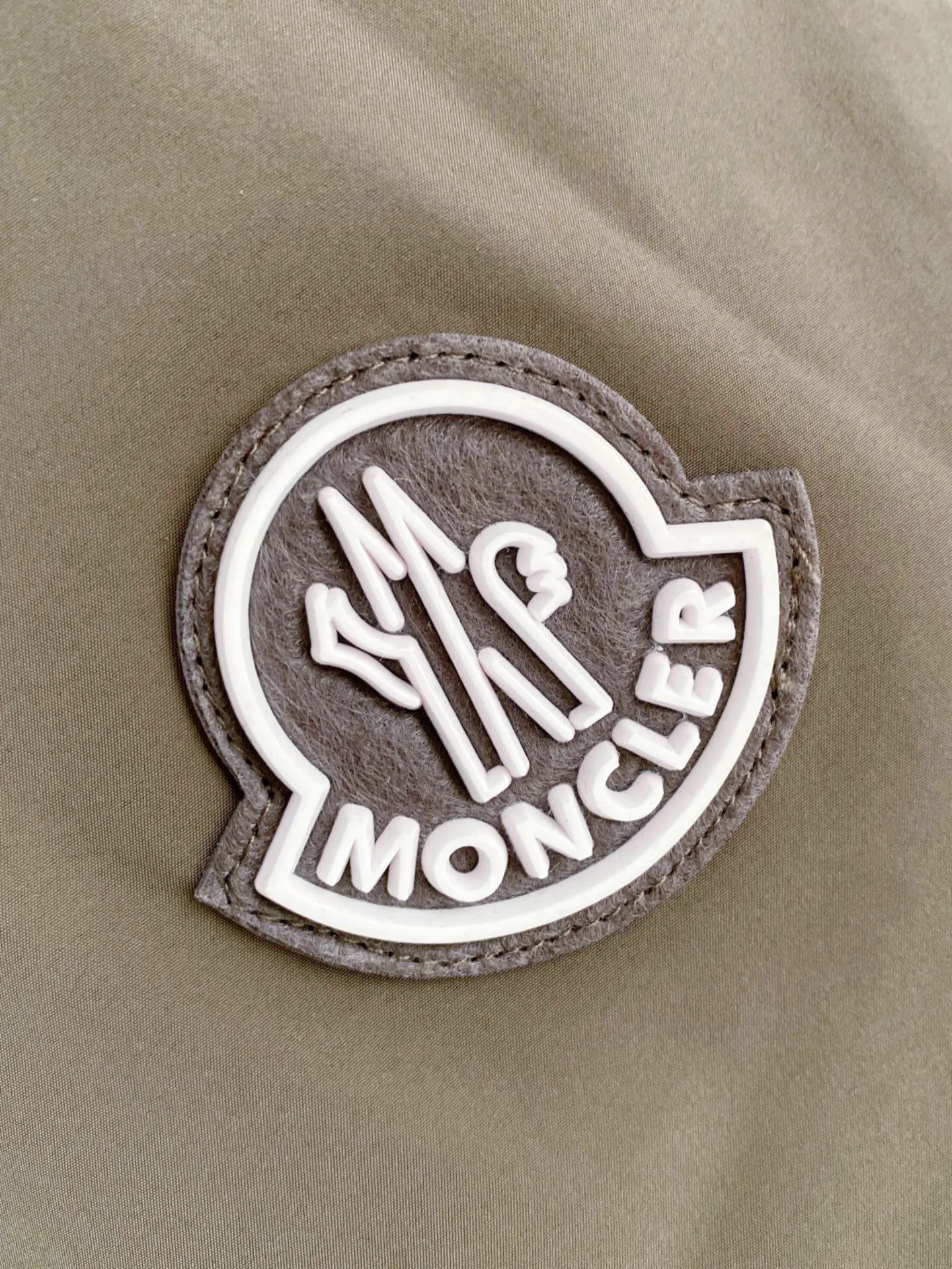Men's Shorts MONCLER 17837383