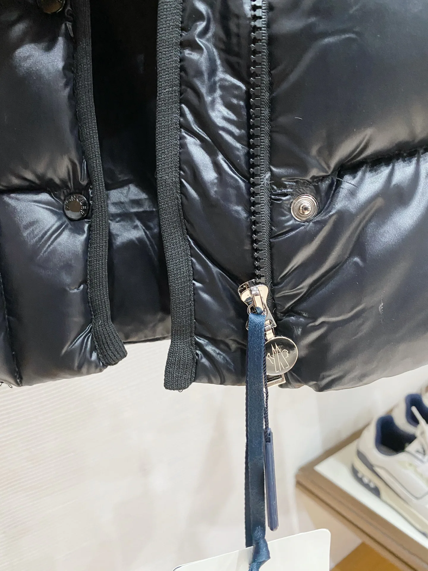 Women's Jackets And Down Jackets MONCLER 17896863