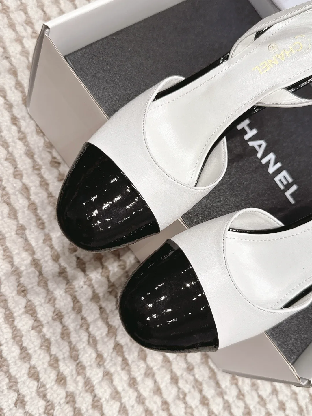 Women's Open-Toe Sandals CHANEL 17784796