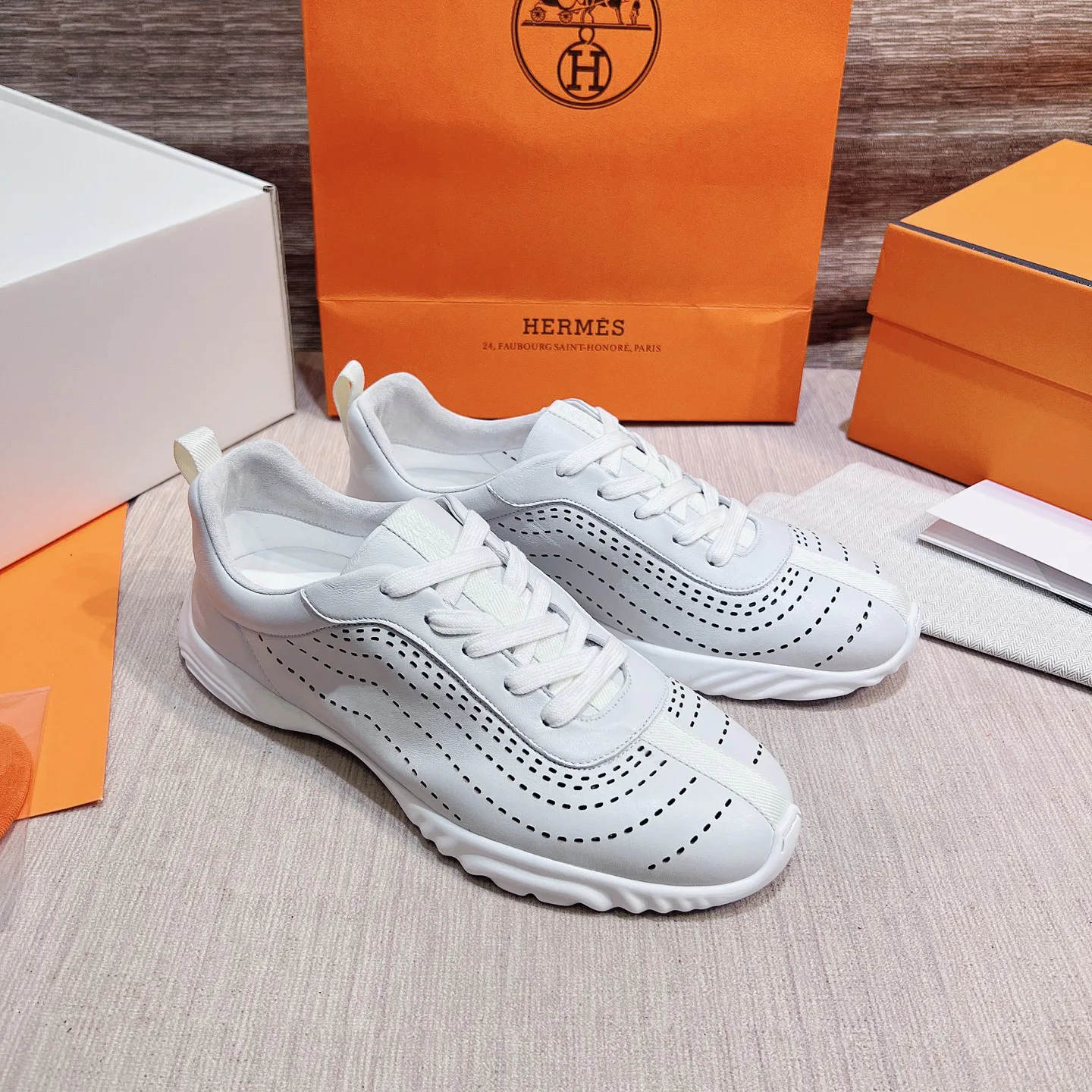 Men's Sneakers HERMES 17749560