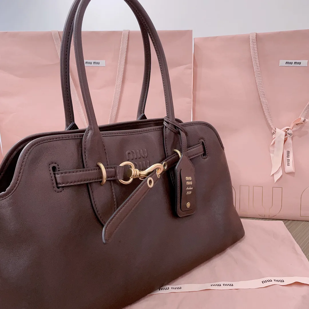 Women's Classic Handbags MIU MIU 18004736