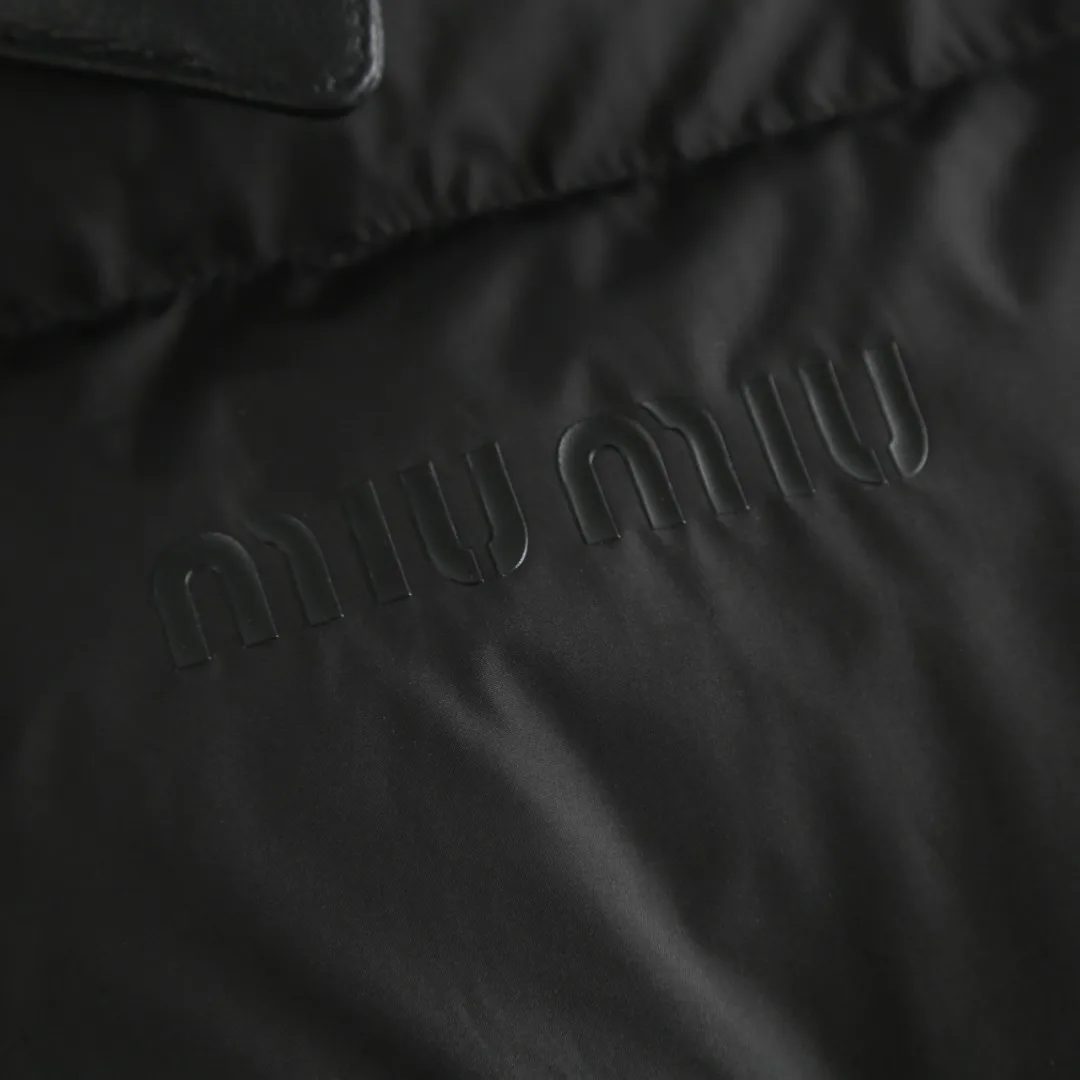 Women's Jackets And Down Jackets MIU MIU 18022449