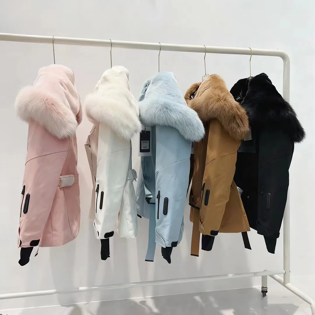Women's Jackets And Down Jackets MONCLER 18017027