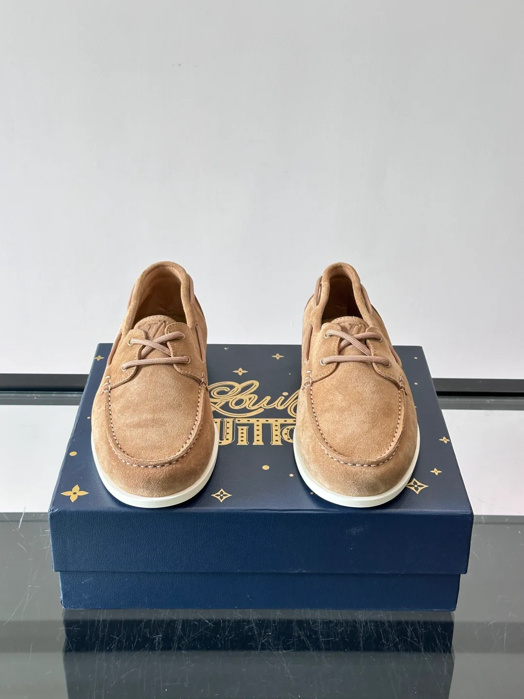 Men's Loafers And Dress Shoes LOUIS VUITTON 17941071