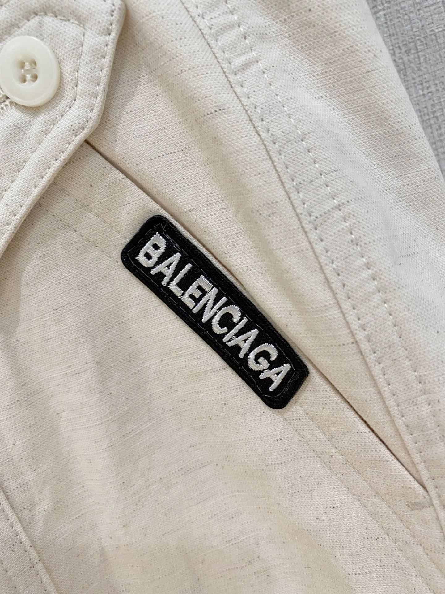 Men's Shorts BALENCIAGA 18296347