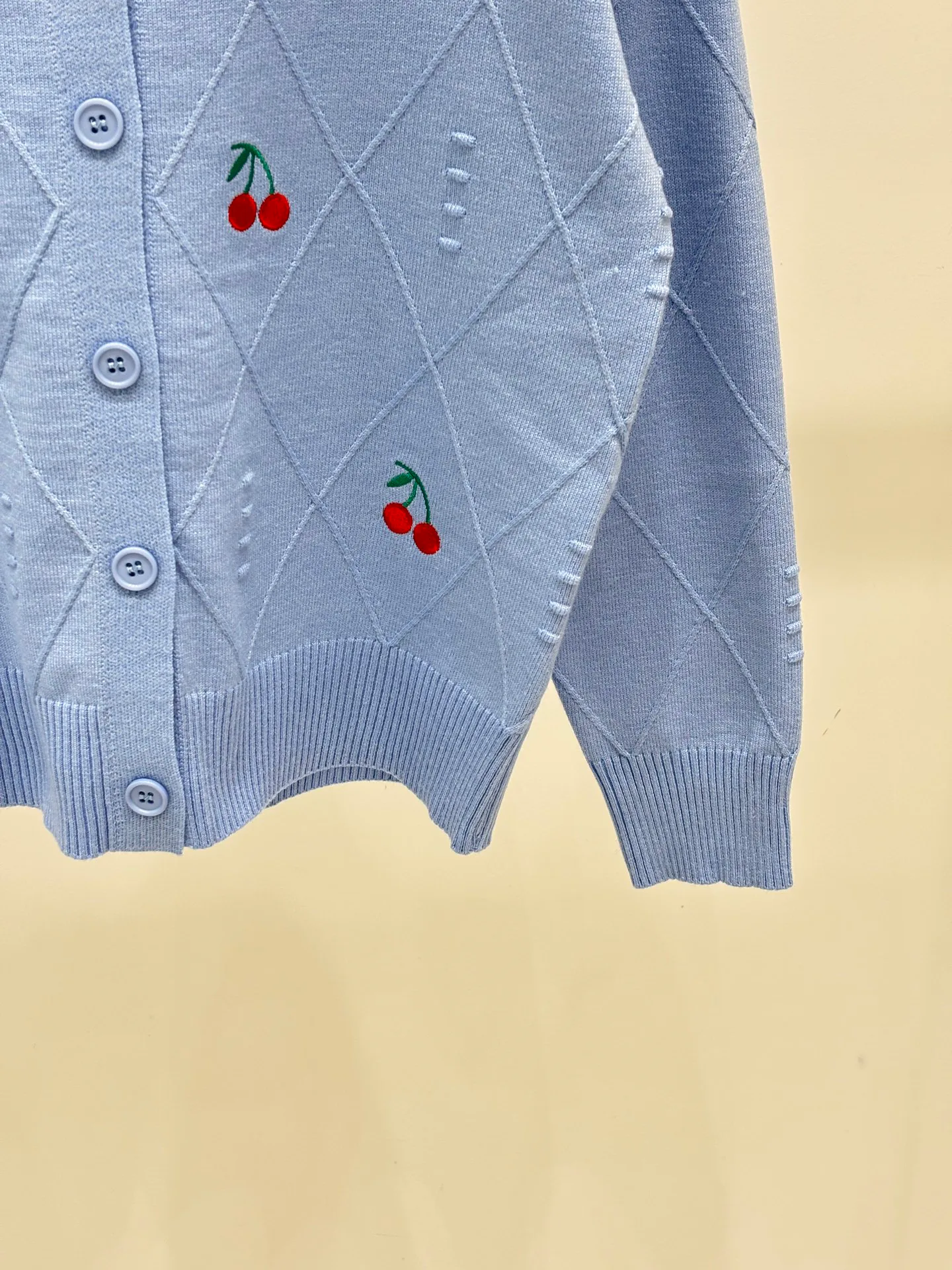 Women's Jumpers And Sweaters VALENTINO 17827860