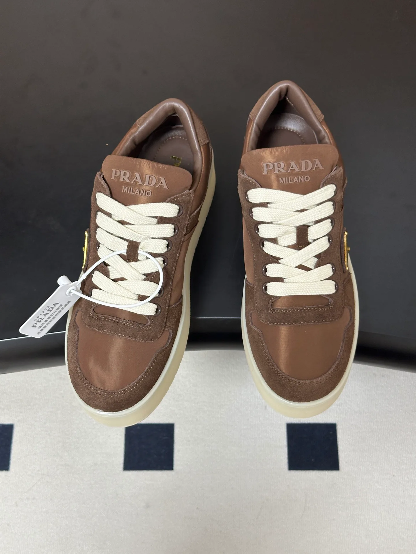Women's Sneakers PRADA 18041555