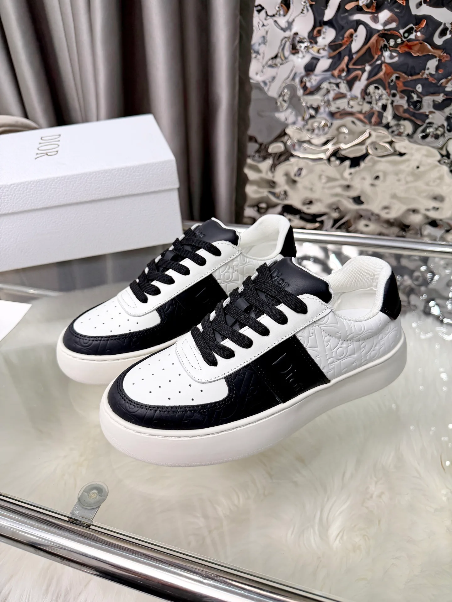 Women's Sneakers CHRISTIAN DIOR 18366786