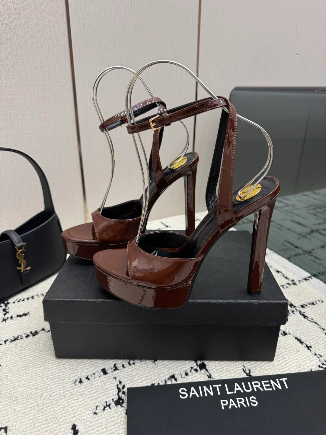 Women's Open-Toe Sandals SAINT LAURENT 18049020