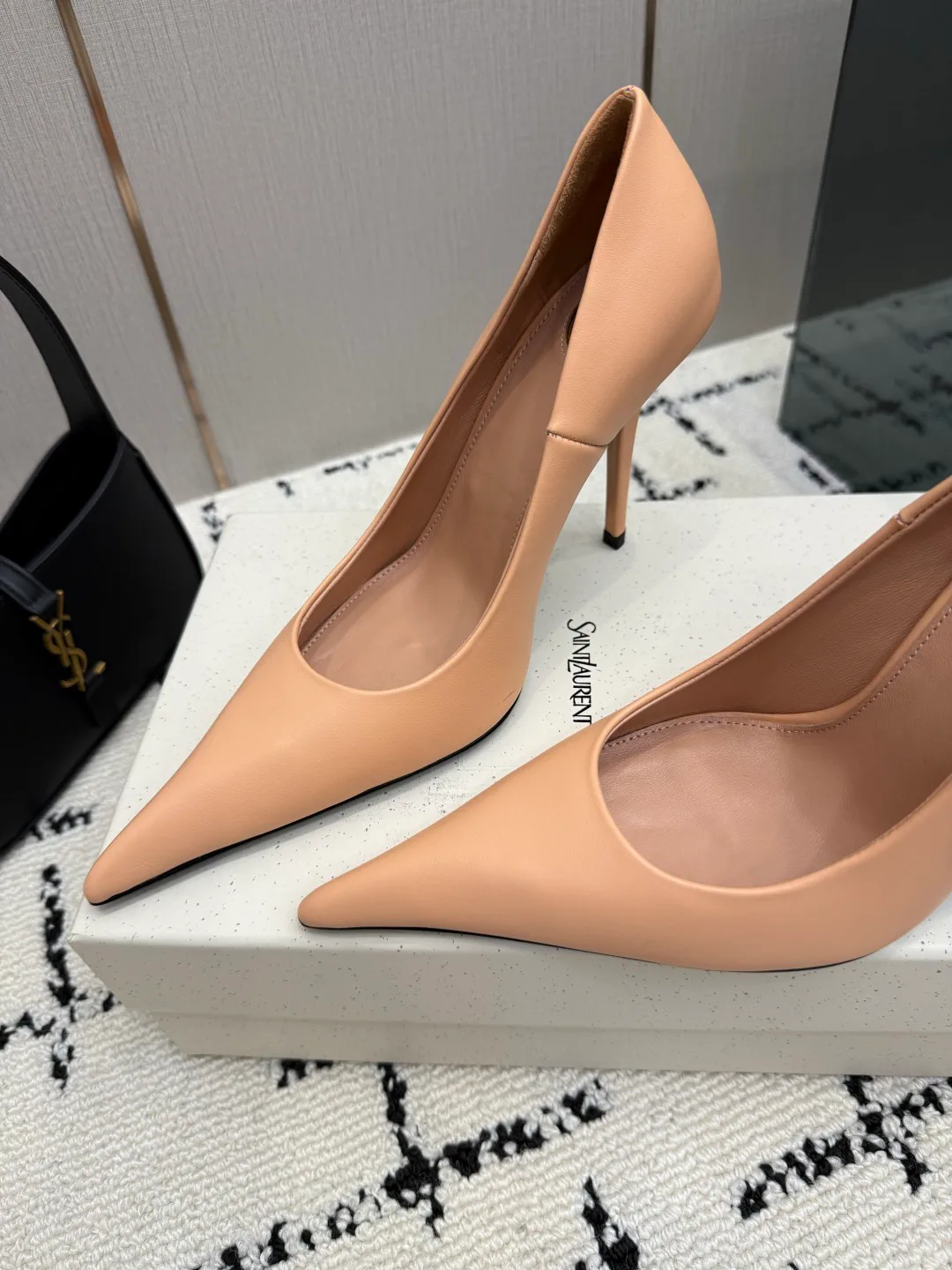 Women's Heels SAINT LAURENT 18237753