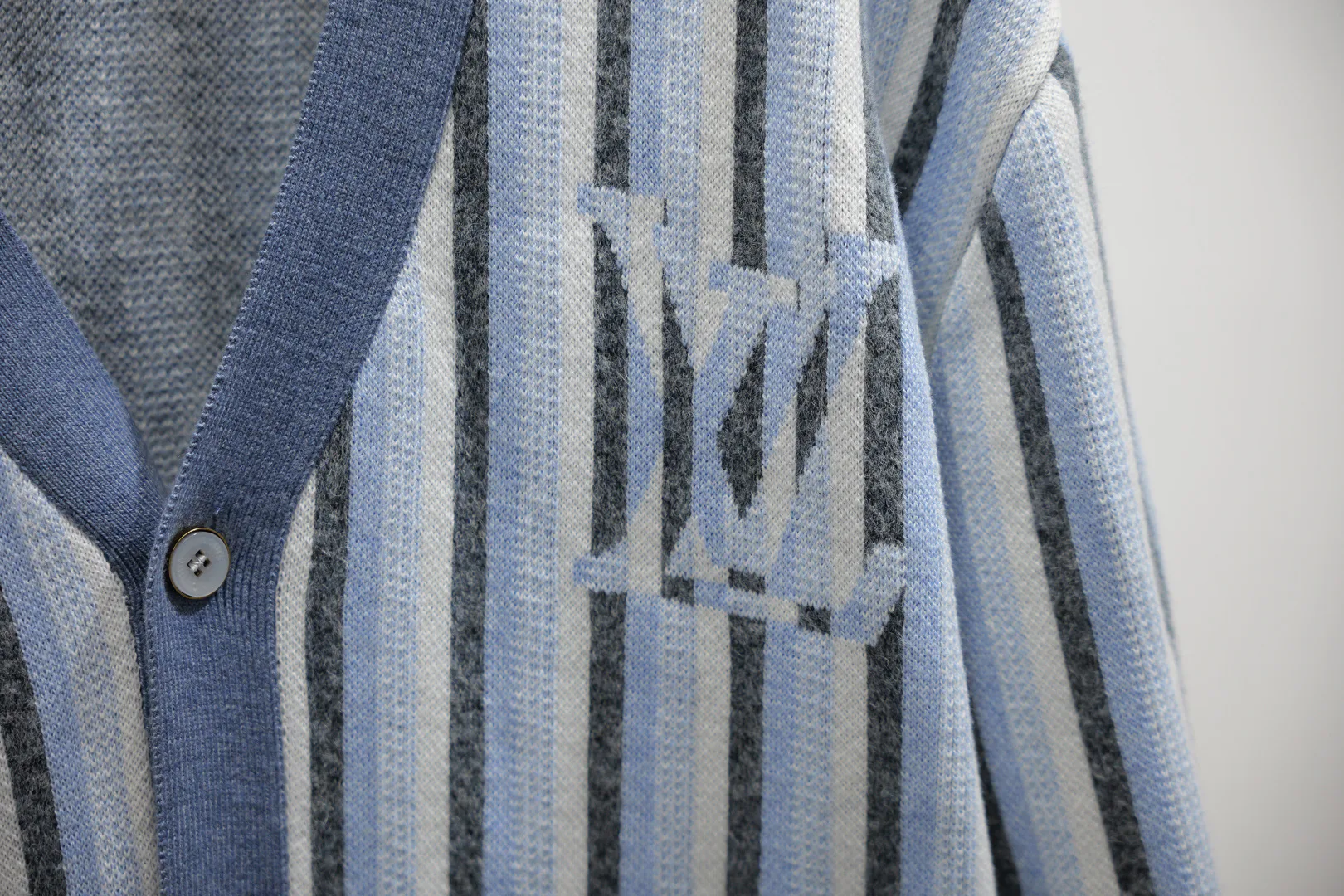 Men's Jumpers And Sweaters LOUIS VUITTON 17975330