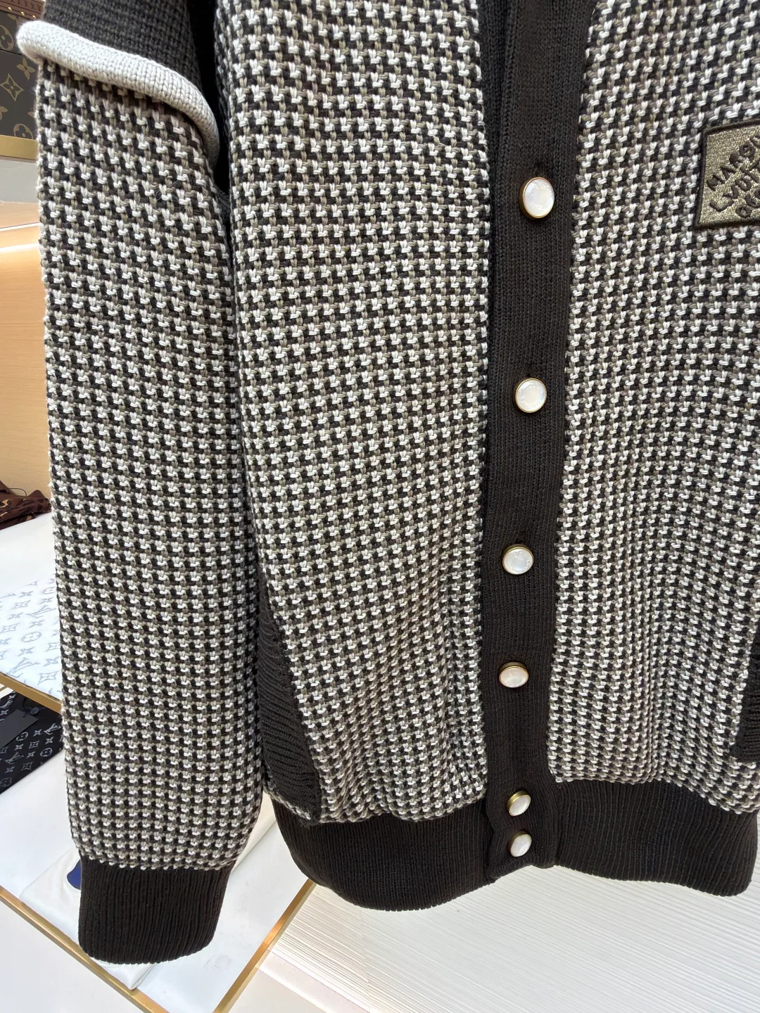 Men's Jumpers And Sweaters LOUIS VUITTON 18309031