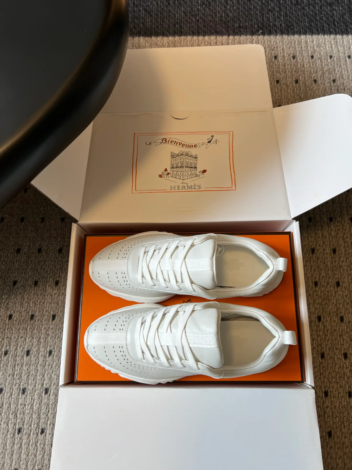 Women's Sneakers HERMES 17625156
