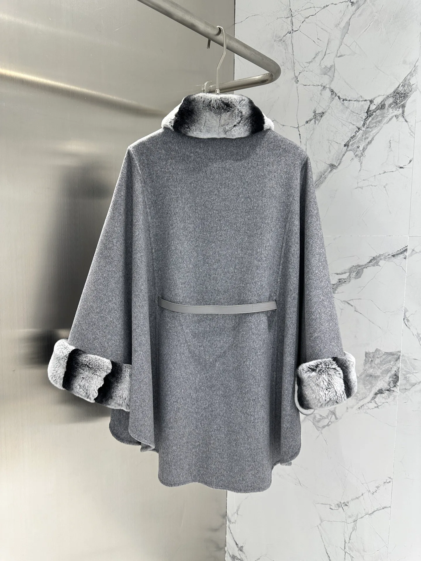 Women's Coats LORO PIANA 18513173