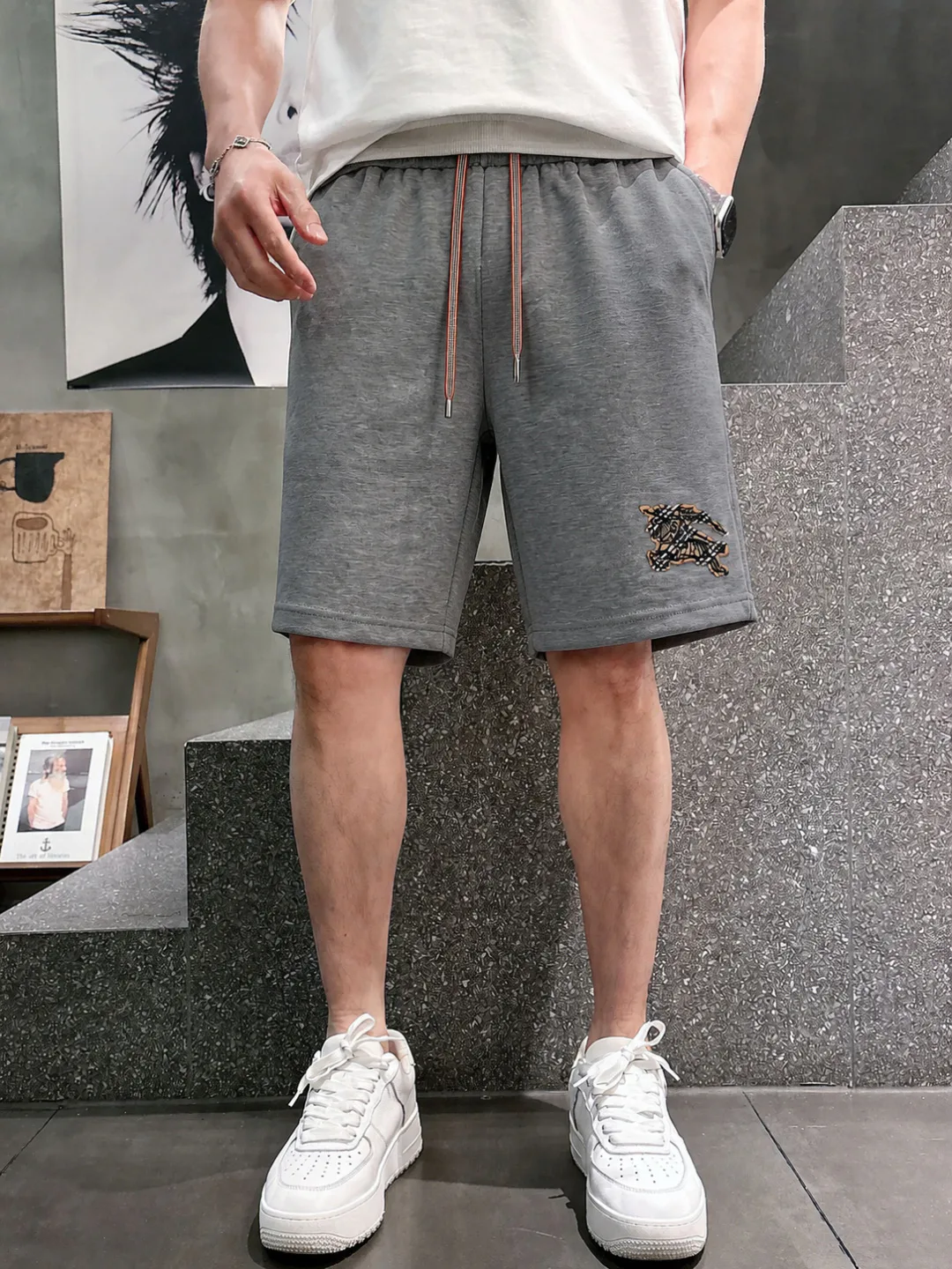 Men's Shorts BURBERRY 18246603