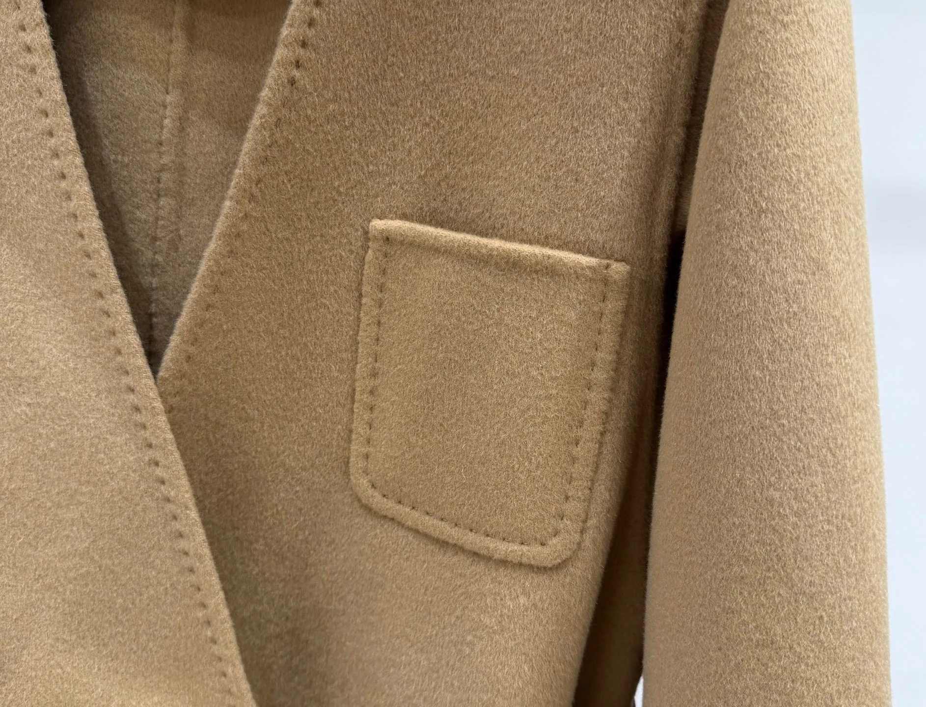 Women's Coats MAX MARA 17867386
