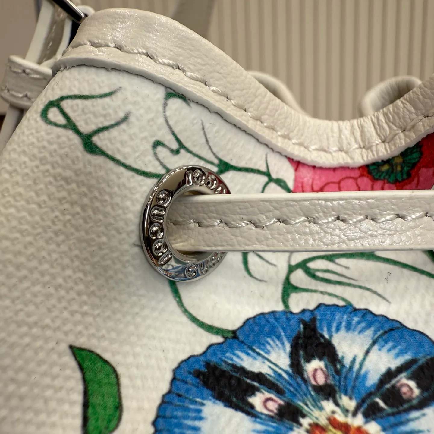 Women's Classic Handbags GUCCI 18156481