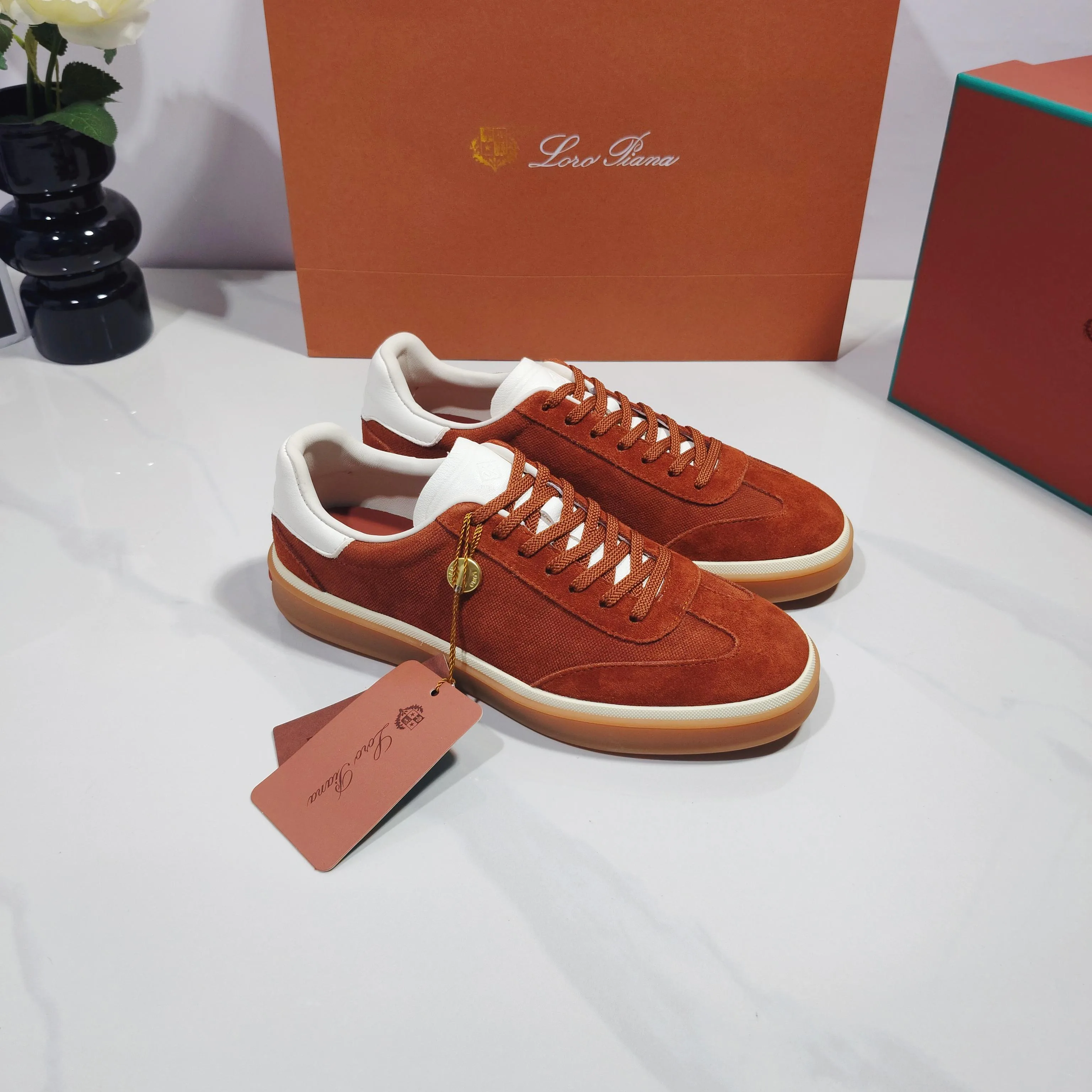 Women's Sneakers LORO PIANA 17961968