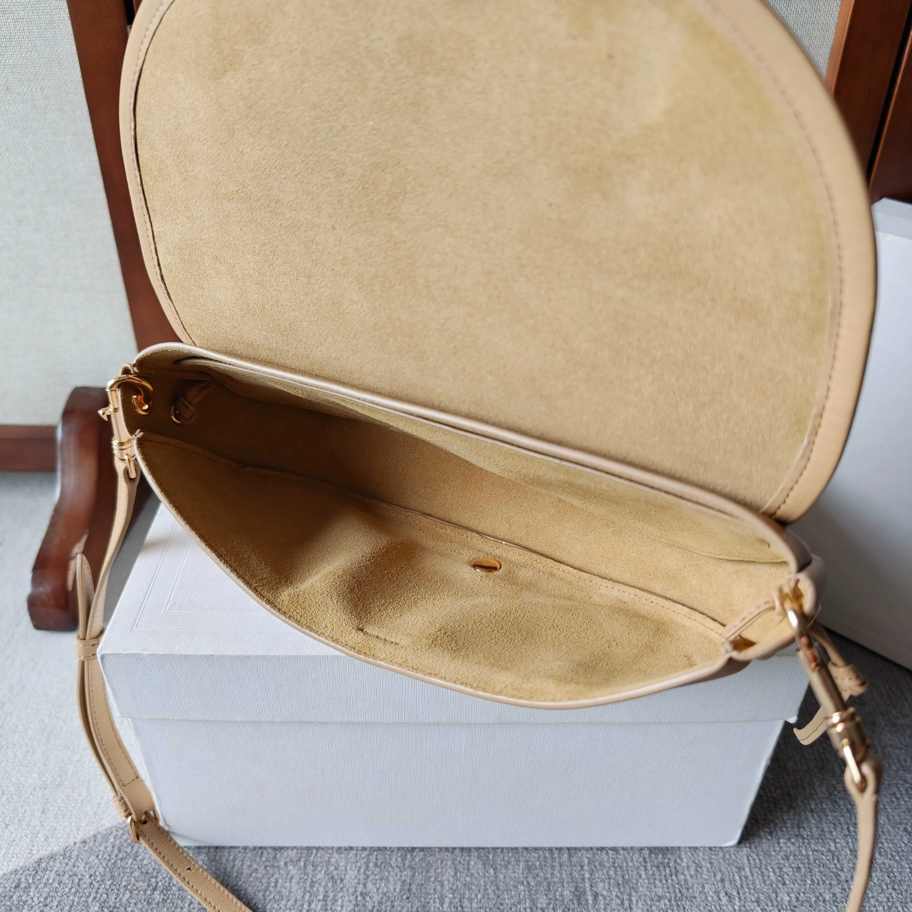 Women's Classic Handbags CELINE 16869088