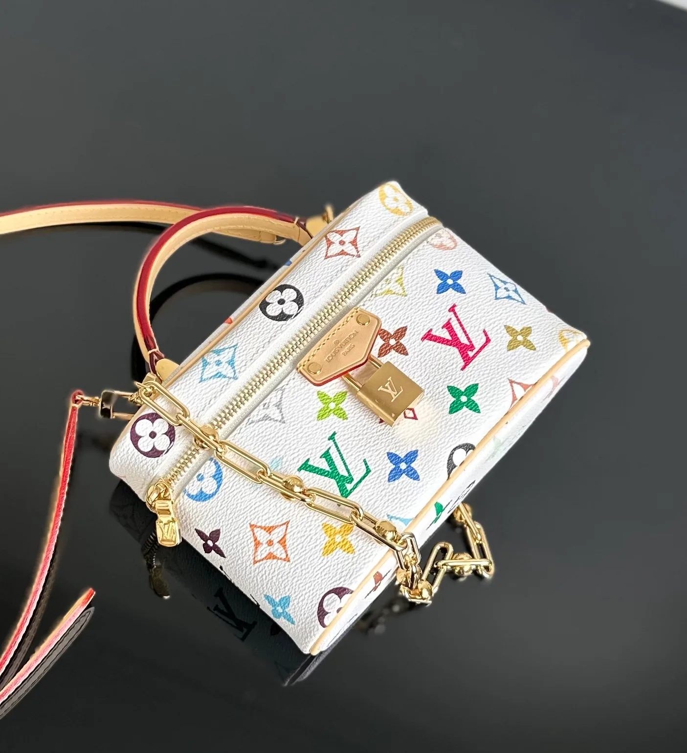 Women's Classic Handbags LOUIS VUITTON 18376439