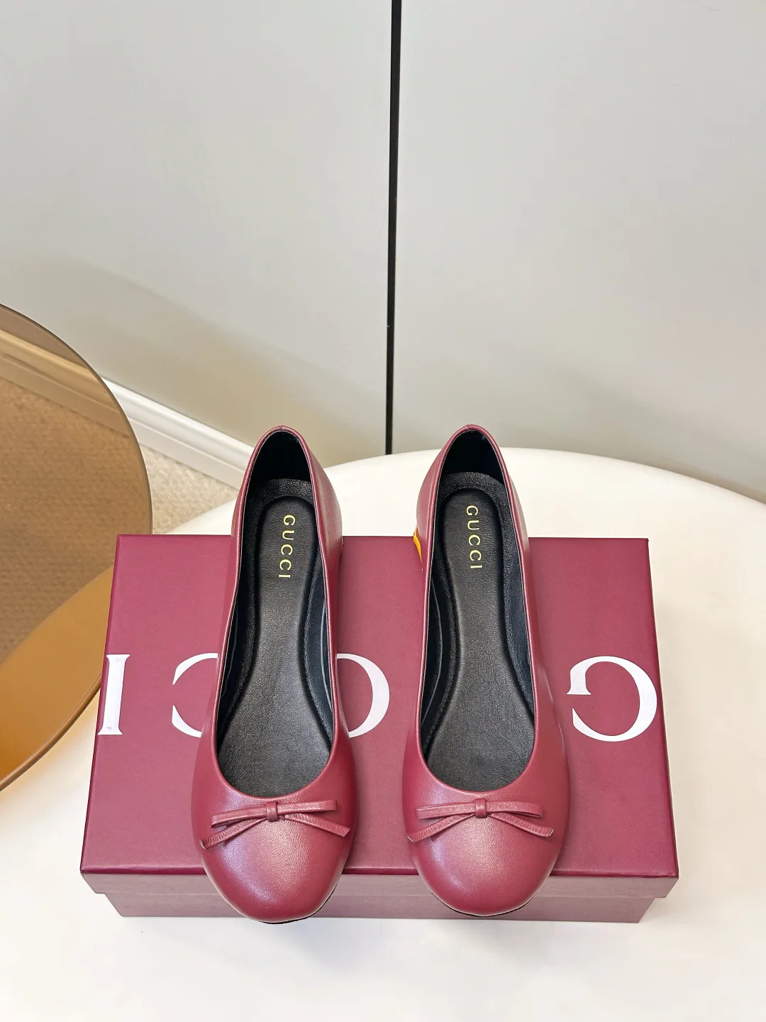 Women's Ballet Flats GUCCI 18079729