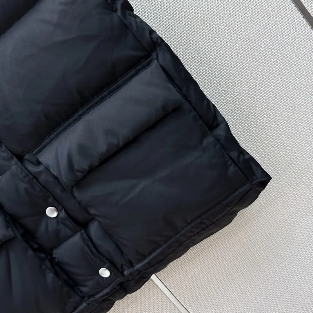 Women's Vests PRADA 18183473
