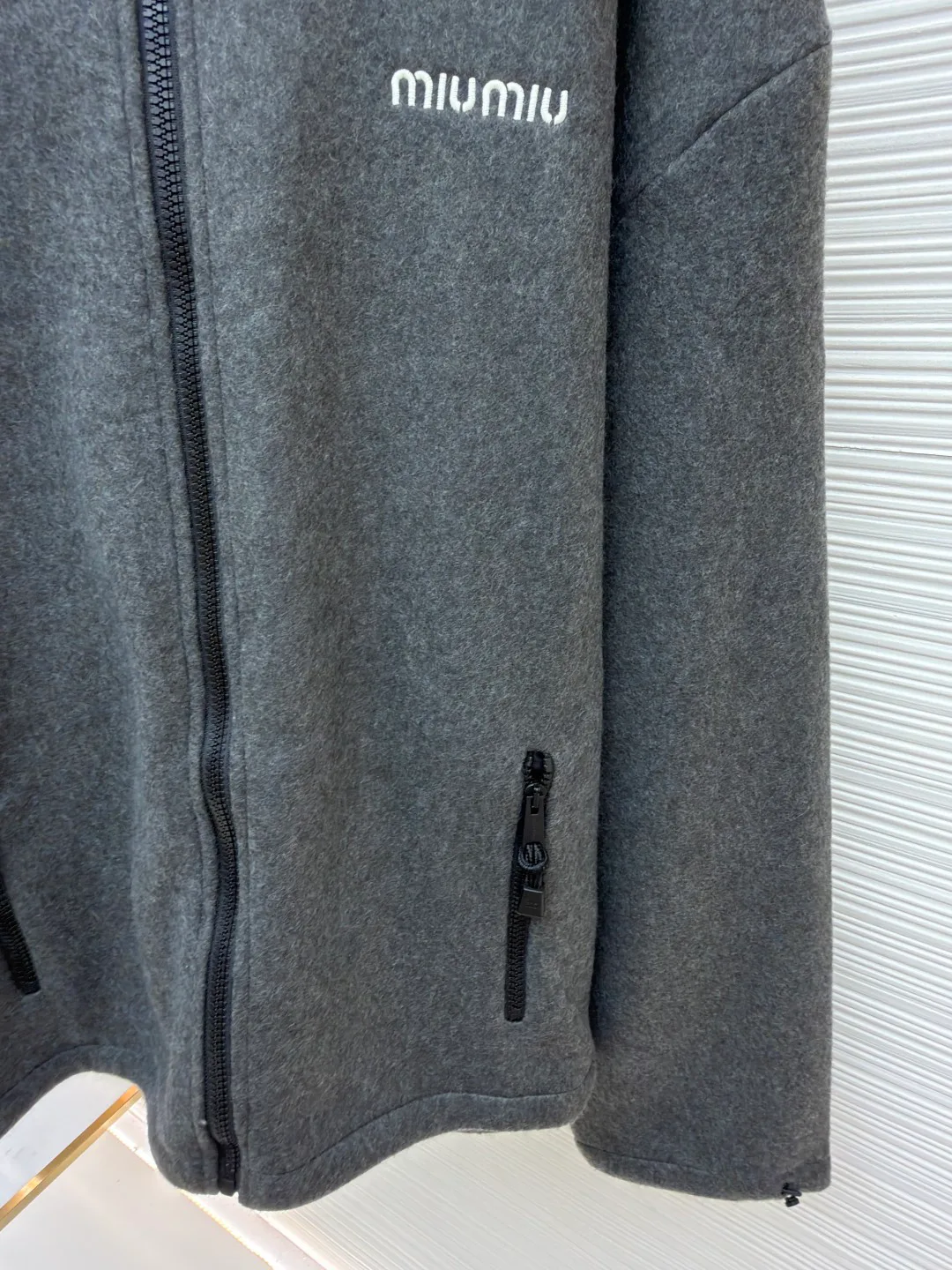 Men's Sweatshirts And Hoodies MIU MIU 18359645