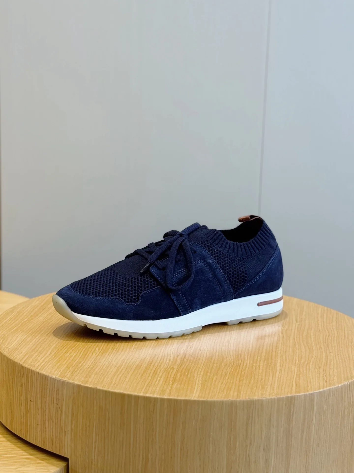 Men's Sneakers LORO PIANA 18380116