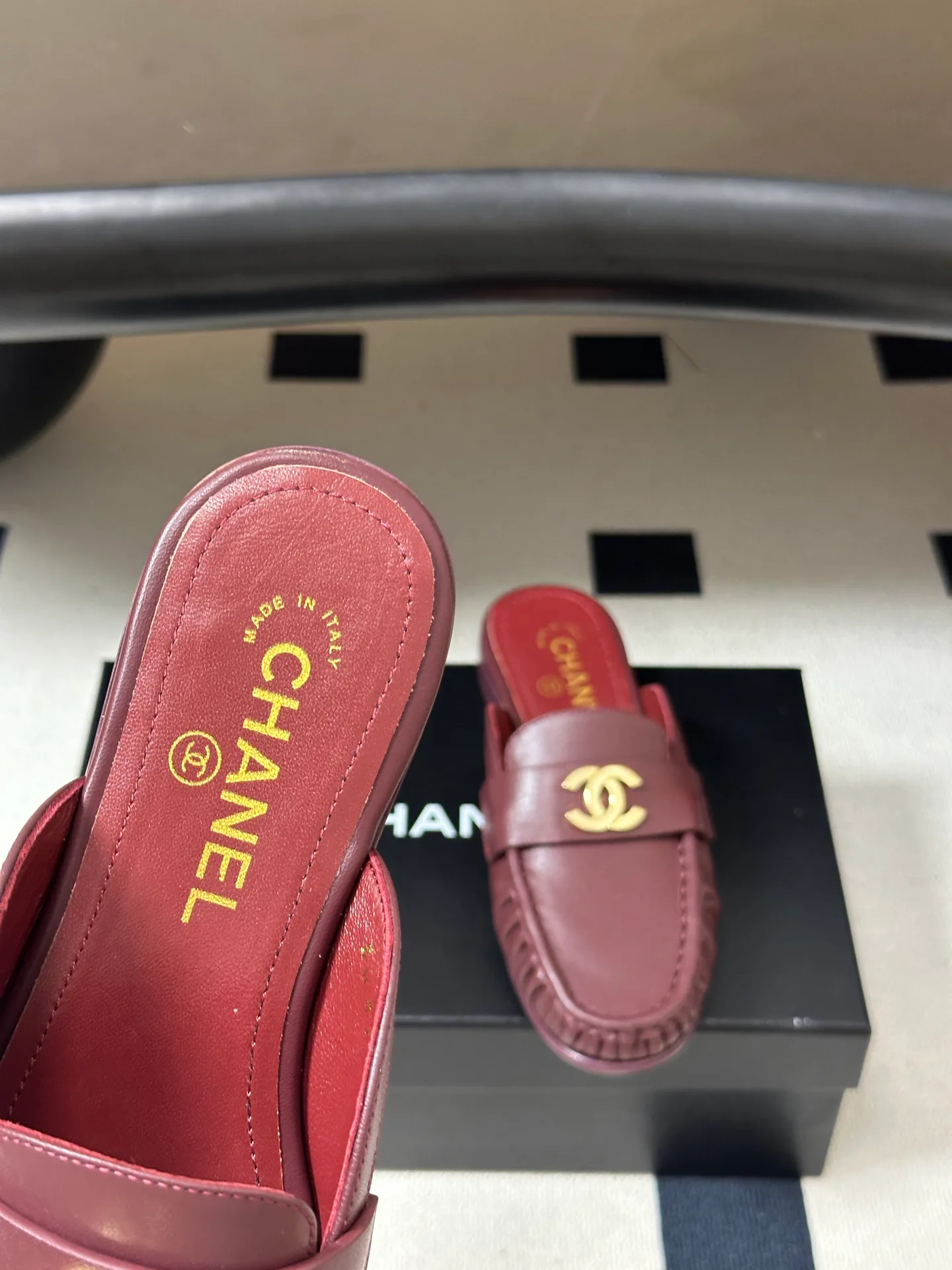 Women's Mules And Clogs CHANEL 17278742
