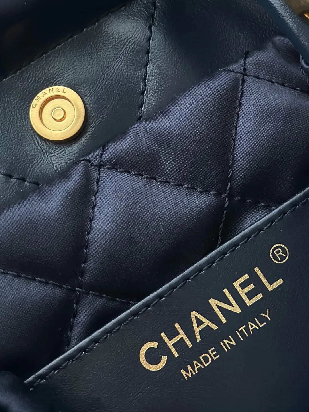 Women's Classic Handbags CHANEL 18223295