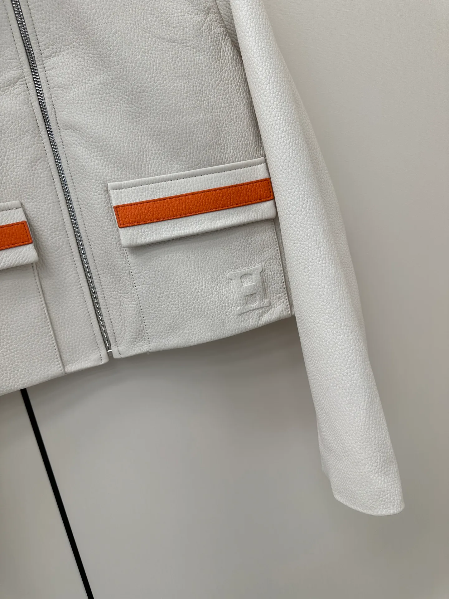 Women's Leather Jackets And Sheepskin Coats HERMES 17500819