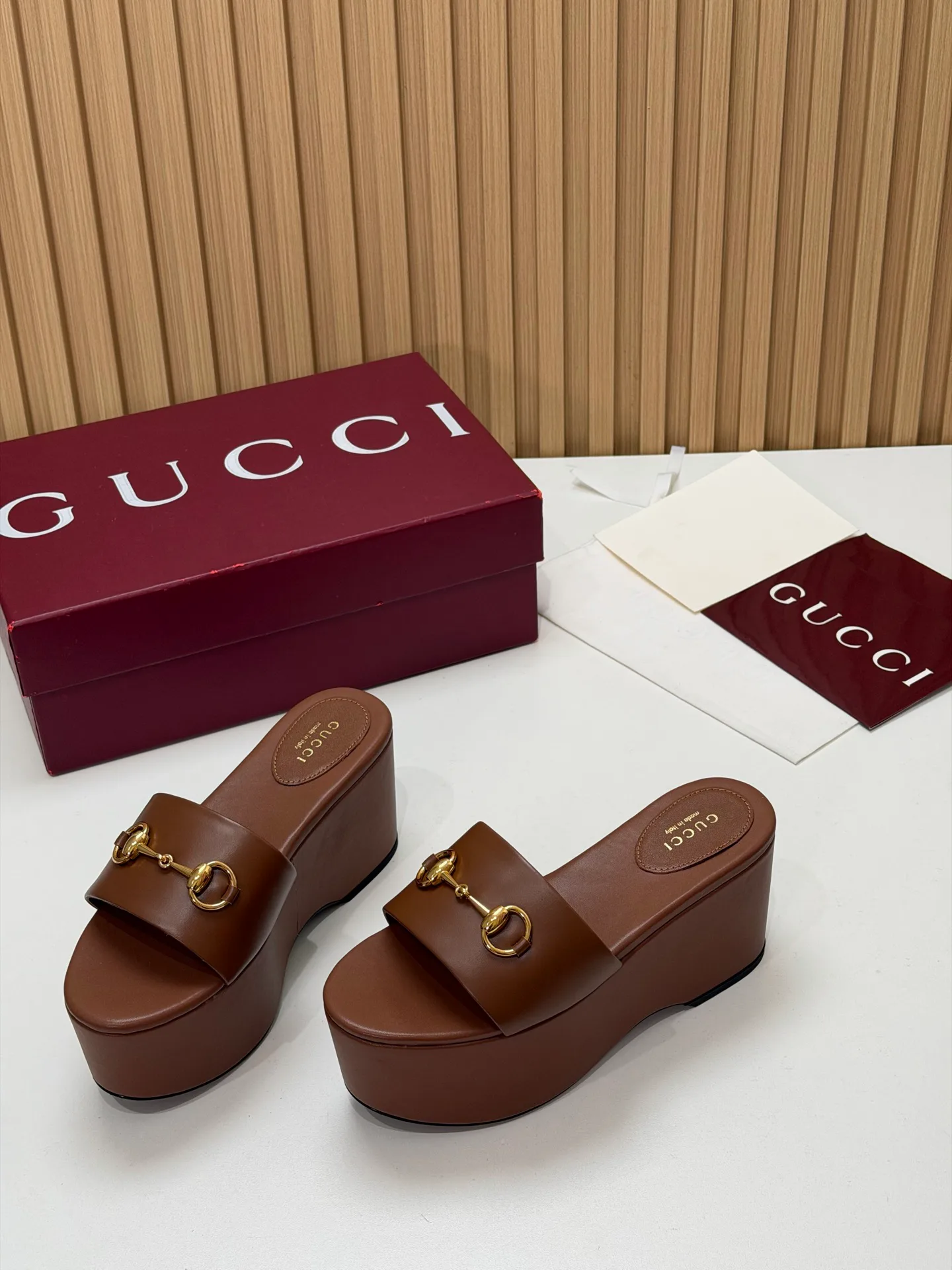 Women's Open-Toe Sandals GUCCI 17631679