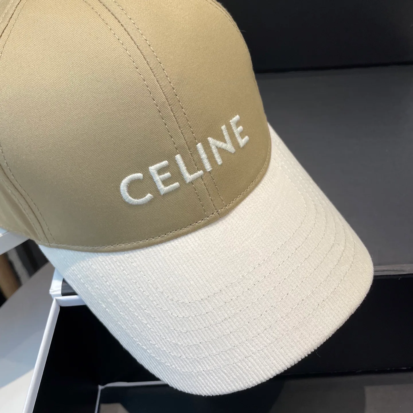Hats CELINE 17163631