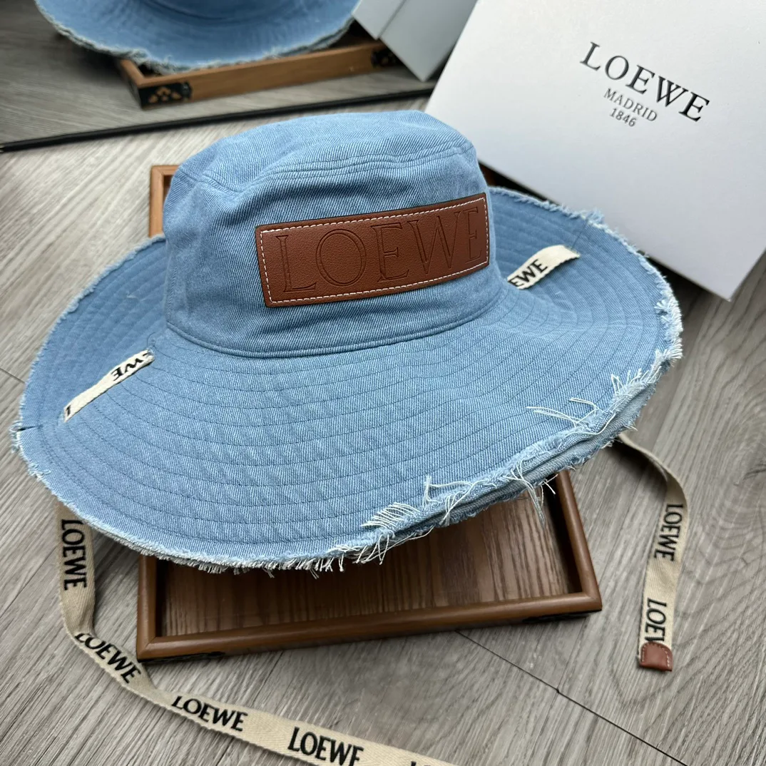 Hats LOEWE 17604778
