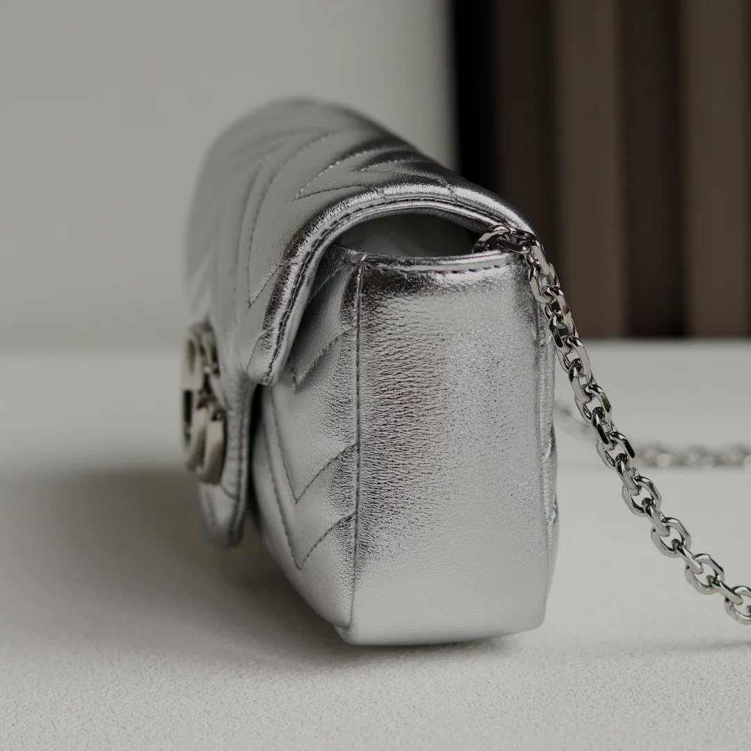 Women's Classic Handbags GUCCI 17948103