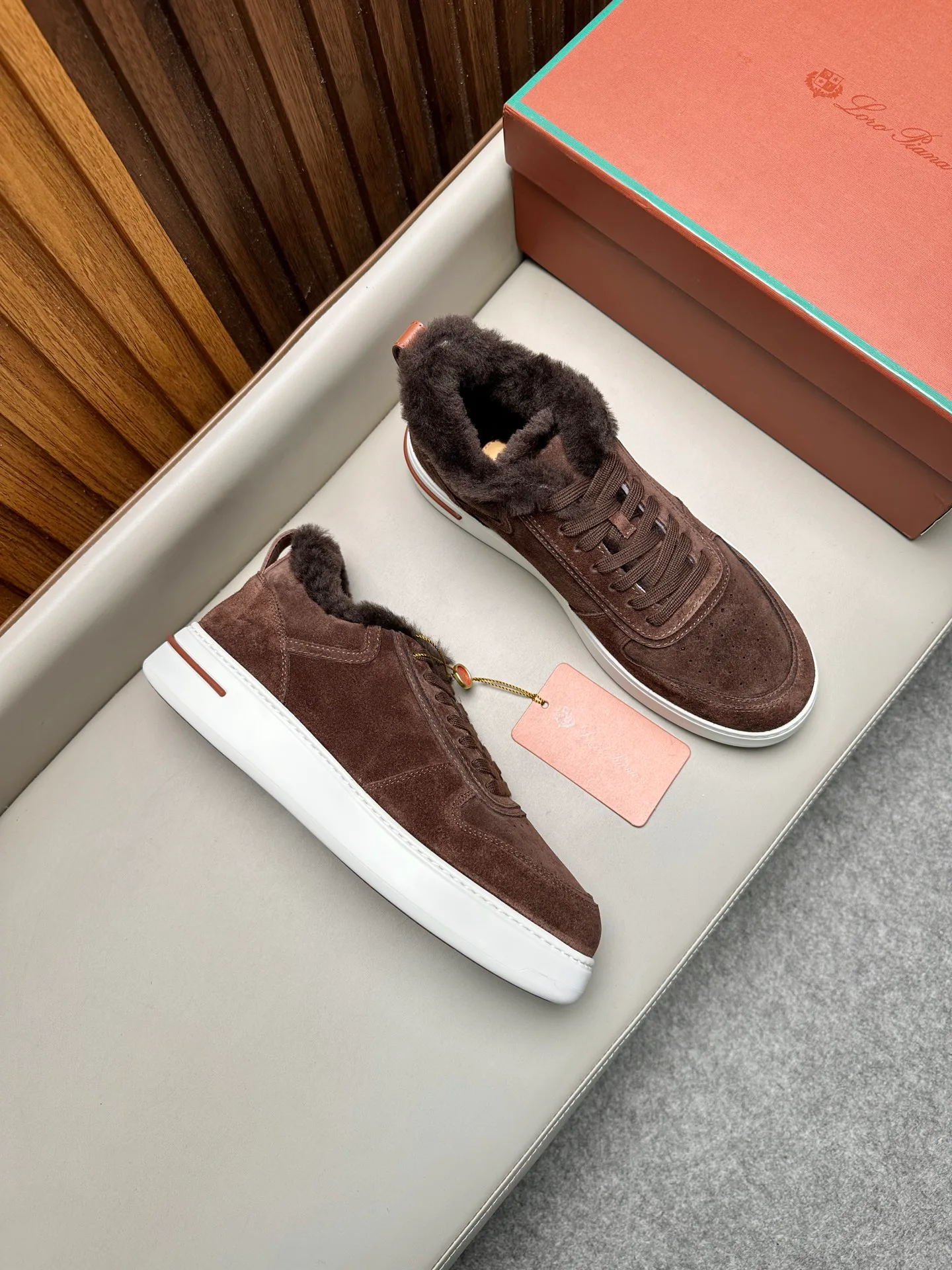Men's Sneakers LORO PIANA 18468323